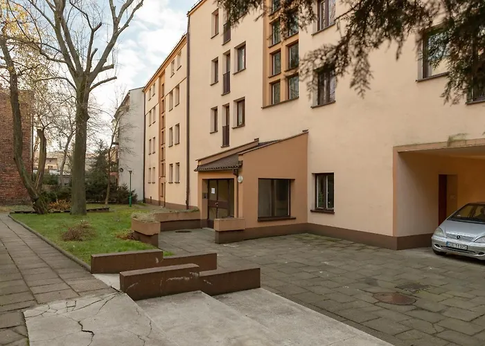 Jozefinska Apartment With Balcony Cracow By Noclegi Renters