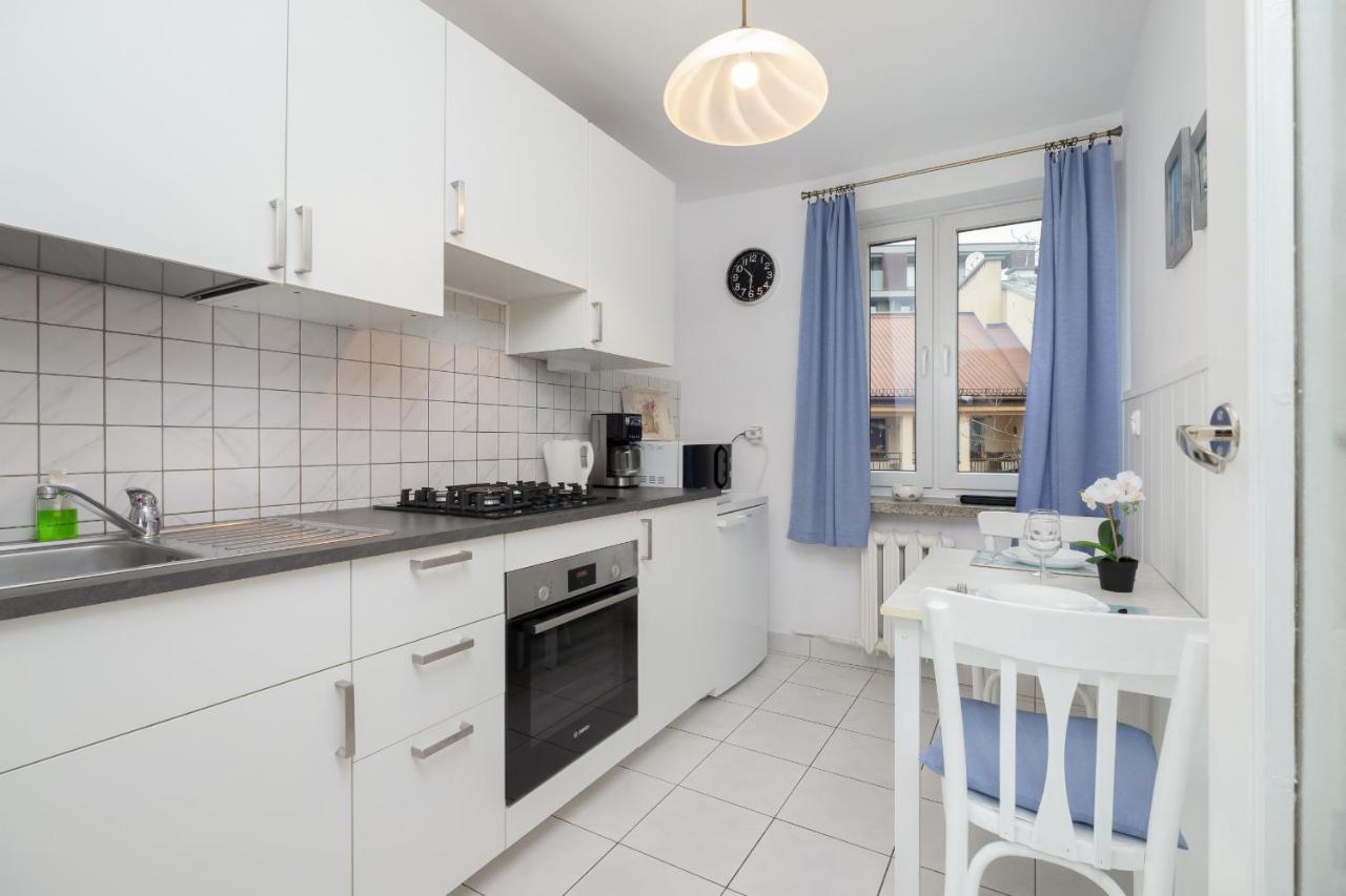 Jozefinska With Balcony Cracow By Renters Apartment